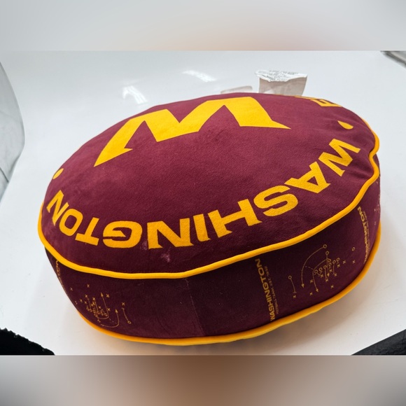 Rare Washington Football Team pillow , - Picture 2 of 5
